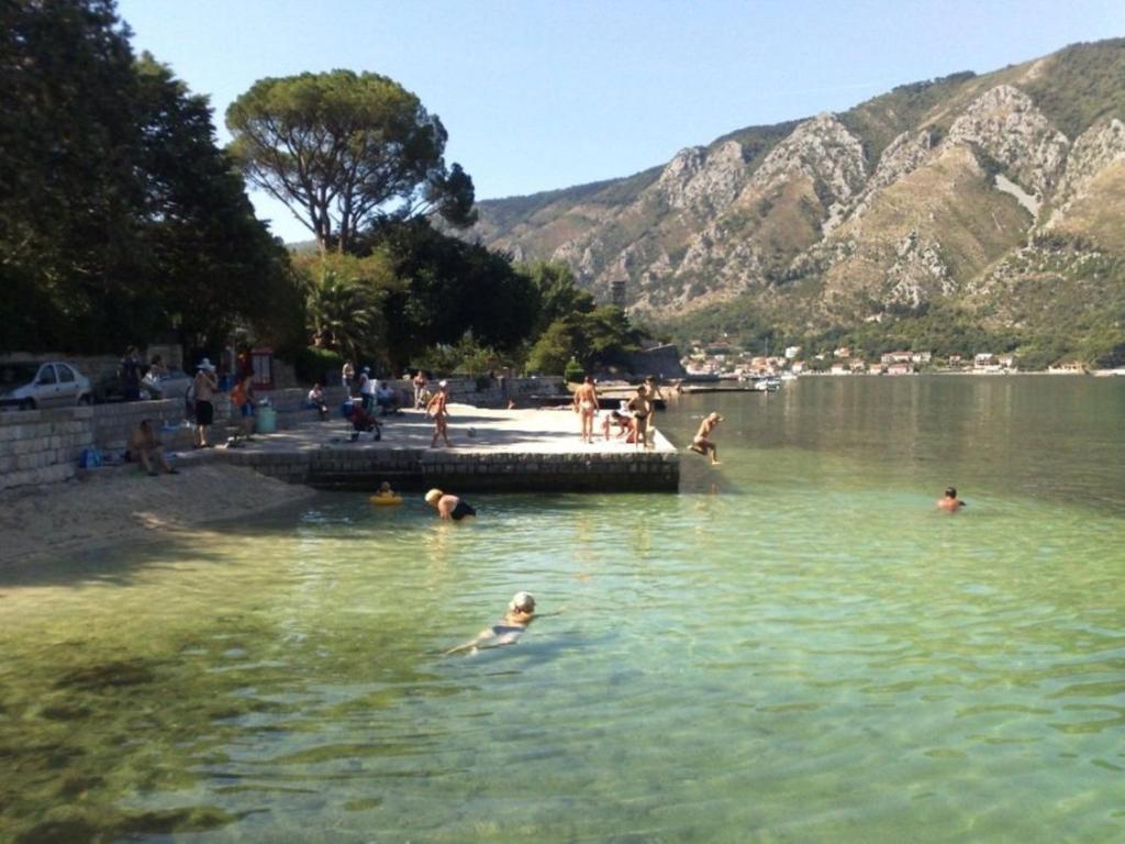 Apartments Popovic 2 Kotor Bagian luar foto